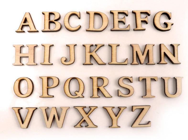 Buchstaben aus Holz